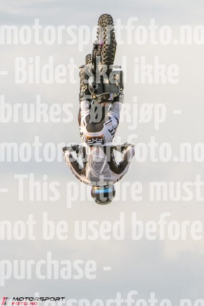20250712-191135-DSC_7185